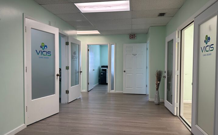 Pictures of Office property located at 6107 MEMORIAL HWY, TAMPA, FL 33615 for lease - image #1
