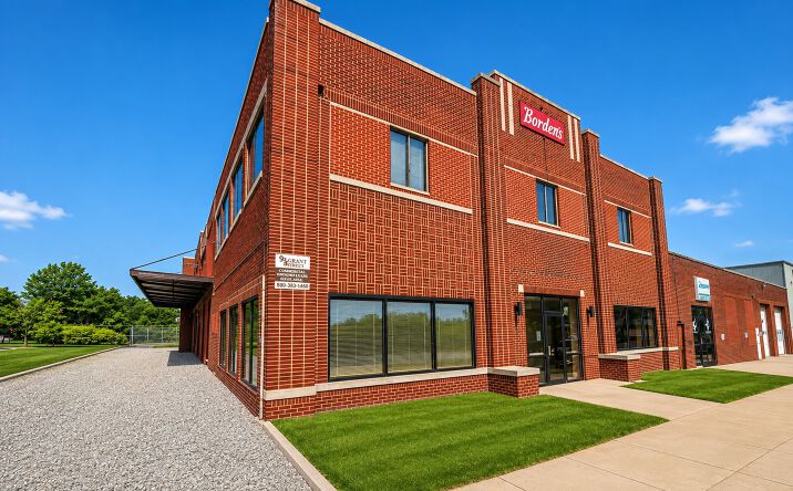 Pictures of Office, Industrial property located at 934 GRANT ST, AKRON, OH 44311 for lease - image #1