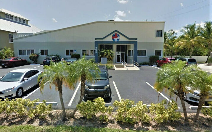 Pictures of Office property located at 506 Southwest Federal Highway, Stuart, FL 34994 for lease - image #1