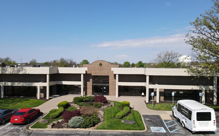 Pictures of Office, Special Purpose property located at 8770 Guion Road, Indianapolis, IN 46268-3042 for lease - image #1