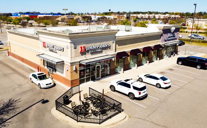 Pictures of Retail property located at 2257-2391 N. Germantown Pkwy, Cordova, TN 38016 for lease - image #1