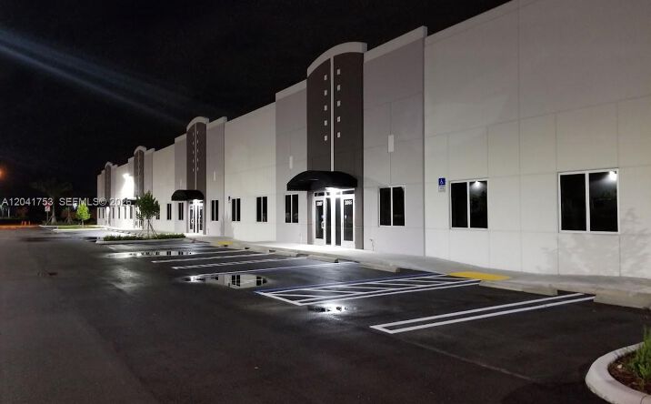 Pictures of Special Purpose property located at 2017 NW 135 Avenue, Miami, FL 33182 for lease - image #1