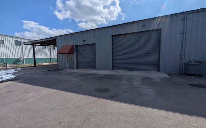 Pictures of Office, Industrial property located at 9601 Norwood Drive, Tampa, FL 33624-5135 for lease - image #1