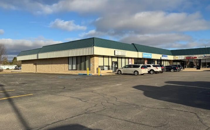 Pictures of Retail, Office property located at 4351 24th Ave, Fort Gratiot Township, MI 48059 for lease - image #1