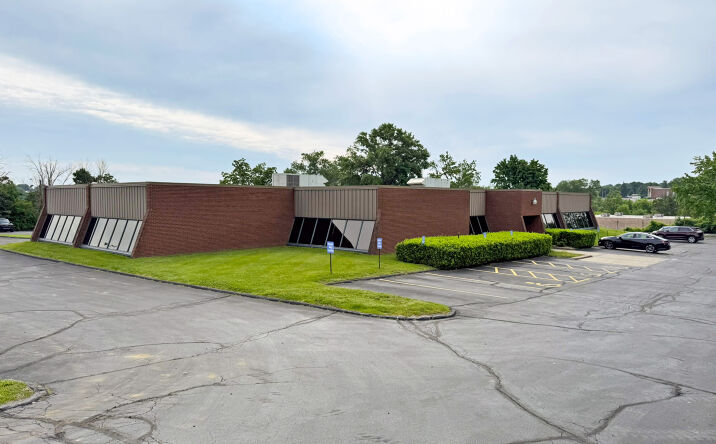 Pictures of Office property located at 3394 MCKELVEY RD, BRIDGETON, MO 63044-2531 for lease - image #1
