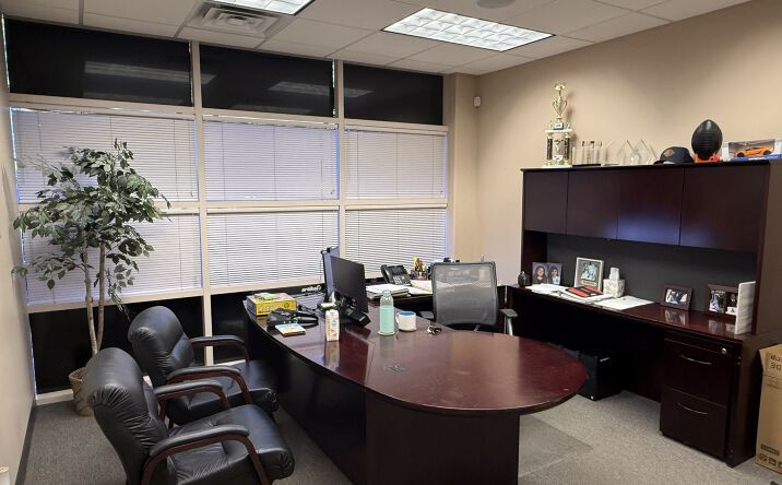 Pictures of Industrial property located at 9299 West Olive Avenue, Suite 512, Peoria, AZ 85345 for lease - image #1