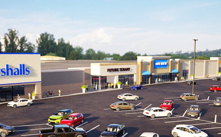 Pictures of Retail property located at 2101 Broadway Avenue, Yankton, SD 57078 for lease - image #1