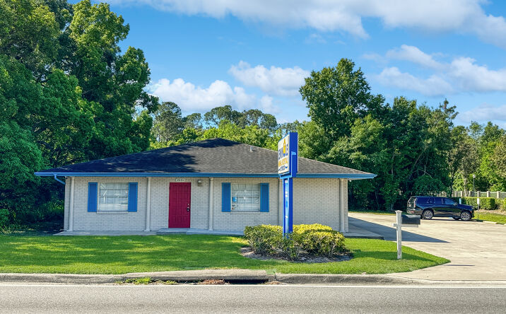 Pictures of Retail, Office, Special Purpose property located at 2515 W 25TH ST, SANFORD, FL 32771-7531 for lease - image #1
