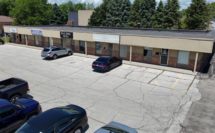 Pictures of Retail, Office property located at 2202 W 1st St., Ankeny, IA 50023 for lease - image #1