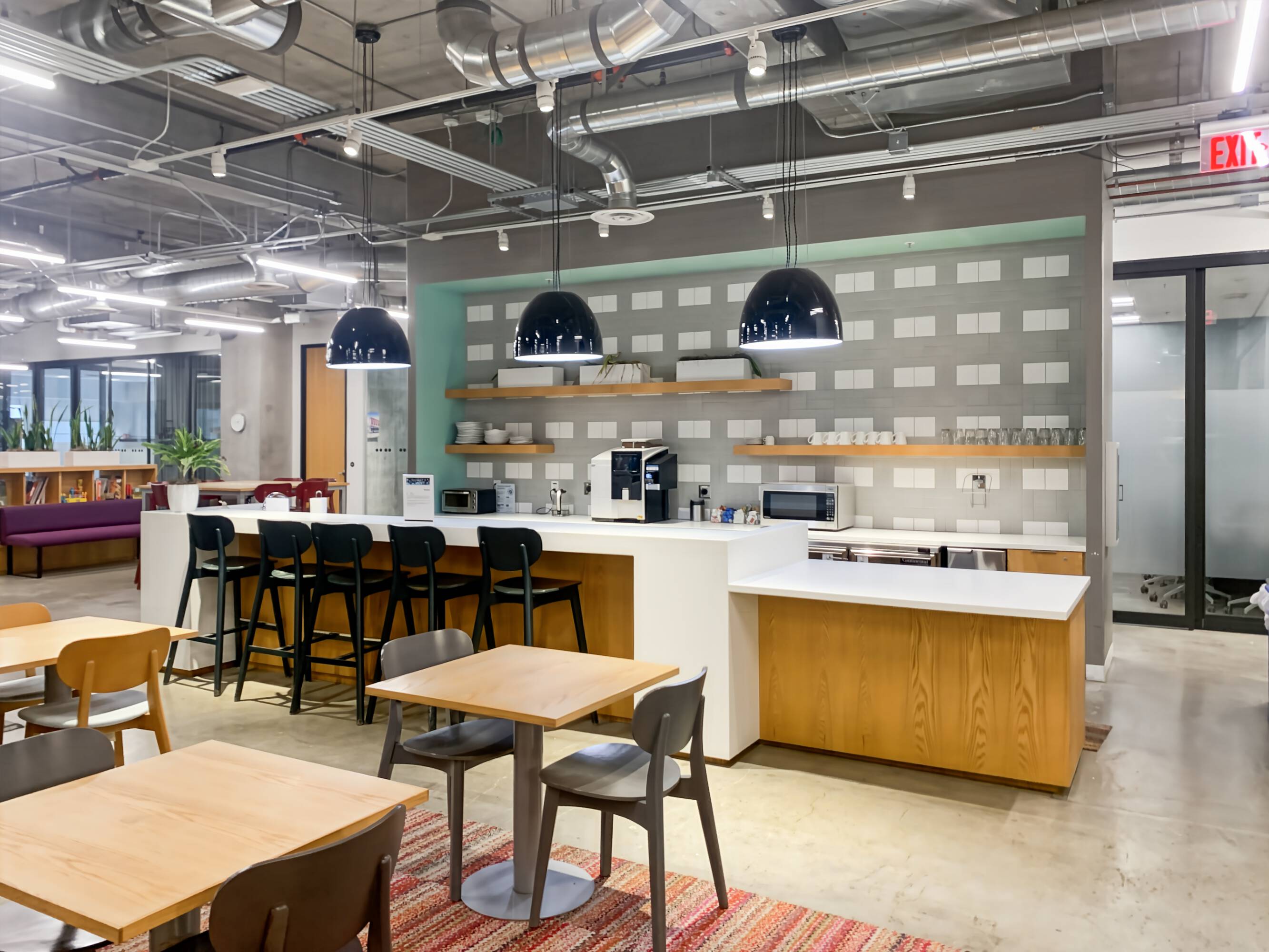 3282740