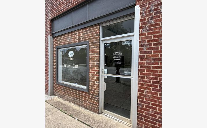 Pictures of Retail, Office property located at 3807 Dayton Boulevard, Red Bank, TN 37415 for lease - image #1