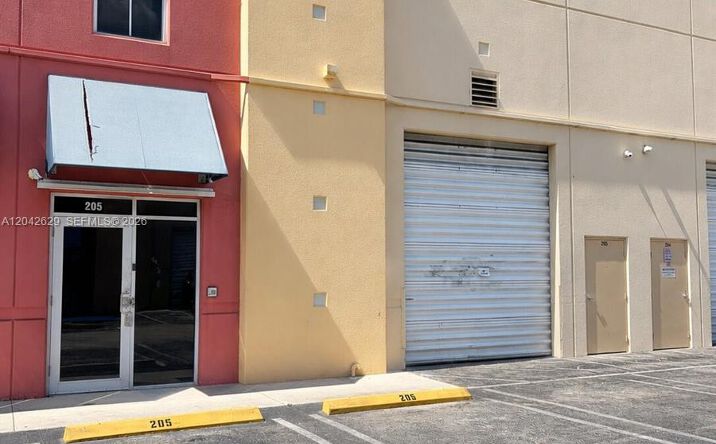 Pictures of Retail, Industrial property located at 6020 NW 99th Ave # 205, Doral, FL 33178 for lease - image #1