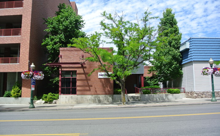 Pictures of Office property located at 611 East Sherman Avenue, Coeur d'Alene, ID 83814 for lease - image #1