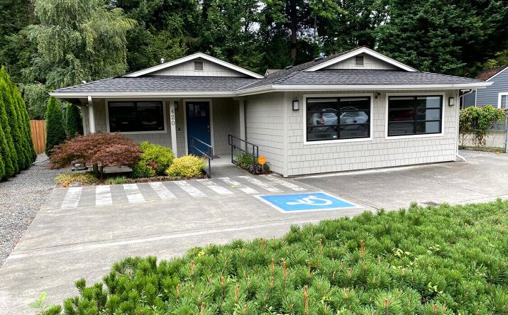 Pictures of Retail, Office property located at 420 Front Street South, Issaquah, WA 98027 for lease - image #1