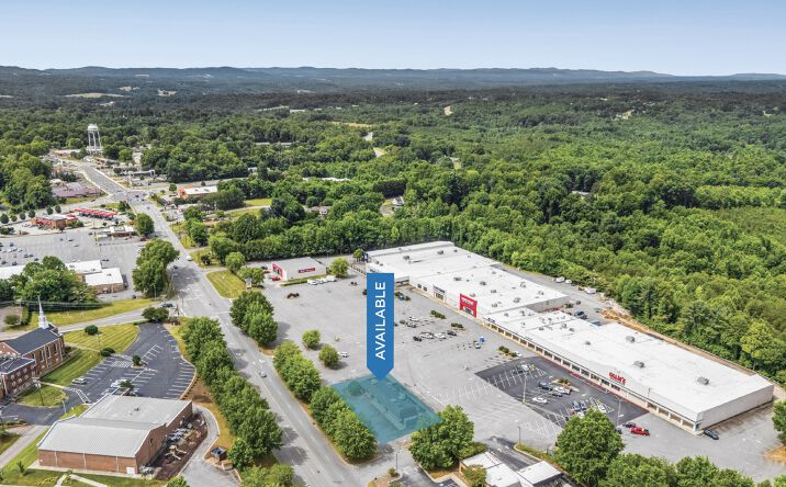 Pictures of Restaurant property located at 1643 North Bridge Street, Elkin, NC 28621 for lease - image #1
