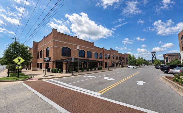 Pictures of Retail, Restaurant property located at 1730 South Germantown Road, Germantown, TN 38138 for lease - image #1
