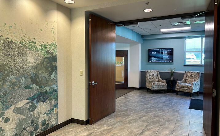 Pictures of Office property located at 1301 Coulter St S, Amarillo, TX 79106 for lease - image #1