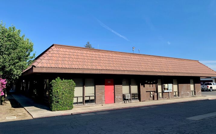 Pictures of Retail, Office property located at 3344 South Fairway Street, Visalia, CA 93277 for lease - image #1