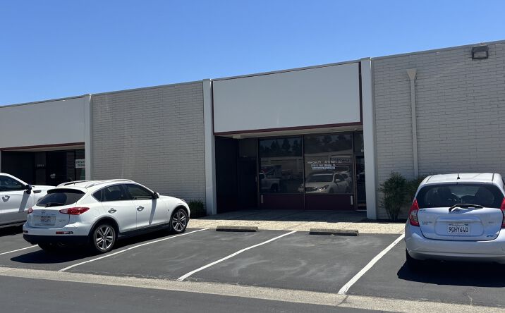 Pictures of Retail, Industrial property located at 2791 Del Monte Street, West Sacramento, CA 95691 for lease - image #1