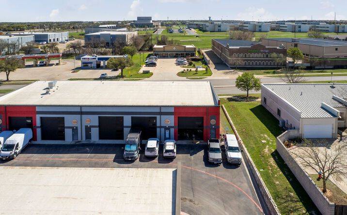 Pictures of Industrial property located at 2100 Double Creek Dr, Round Rock, TX 78664 for lease - image #1