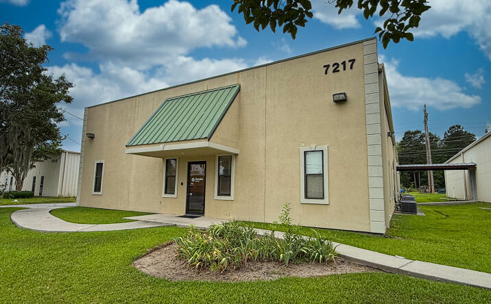 Pictures of Industrial property located at 7217 Peppermill Parkway, North Charleston, SC 29418 for lease - image #1