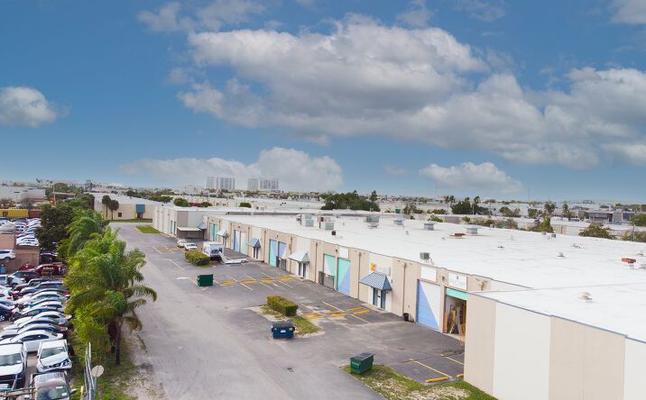 Pictures of Industrial property located at 7218 NW 44th St, Miami, FL 33166 for lease - image #1