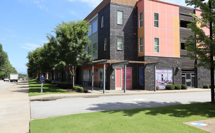 Pictures of Office, Retail property located at 125 Anderson Highway, Clemson, SC 29631 for lease - image #1