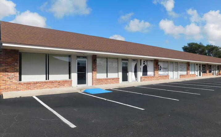 Pictures of Office, Retail property located at 1235 Florida Avenue, Rockledge, FL 32955 for lease - image #1