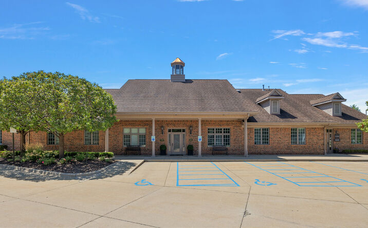 Pictures of Office property located at 37308 Schoenherr, Sterling Heights, MI 48312 for lease - image #1