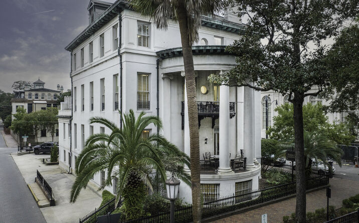 Pictures of Office property located at 17 West McDonough Street, Savannah, GA 31401 for lease - image #1