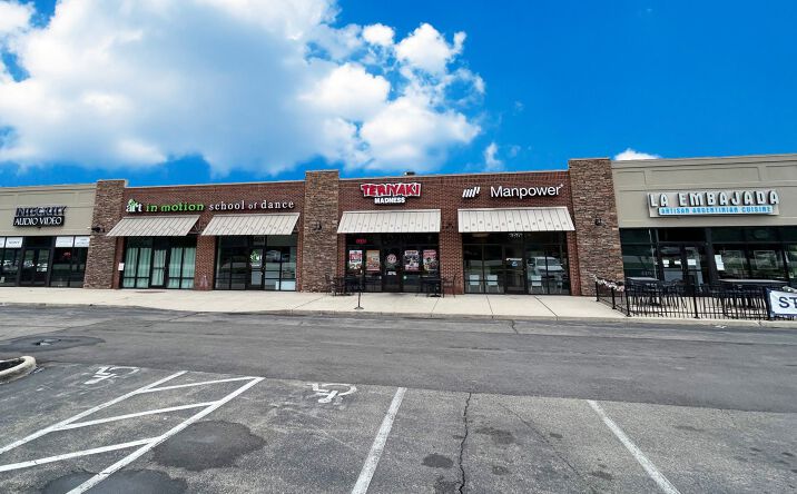 Pictures of Retail property located at 9486 N. Springboro Pike, Miamisburg, OH 45342 for lease - image #1