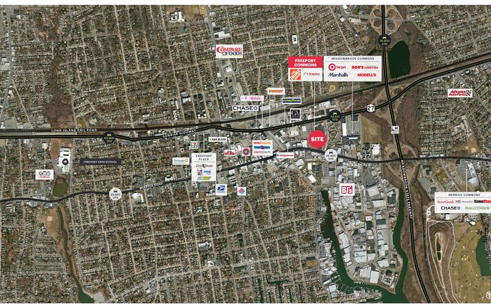 Pictures of Retail property located at 160 East Sunrise Highway, Freeport, NY 11520-2227 for lease - image #1