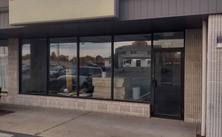 Pictures of Retail property located at 16761 Saint Clair Avenue, East Liverpool, OH 43920 for lease - image #1