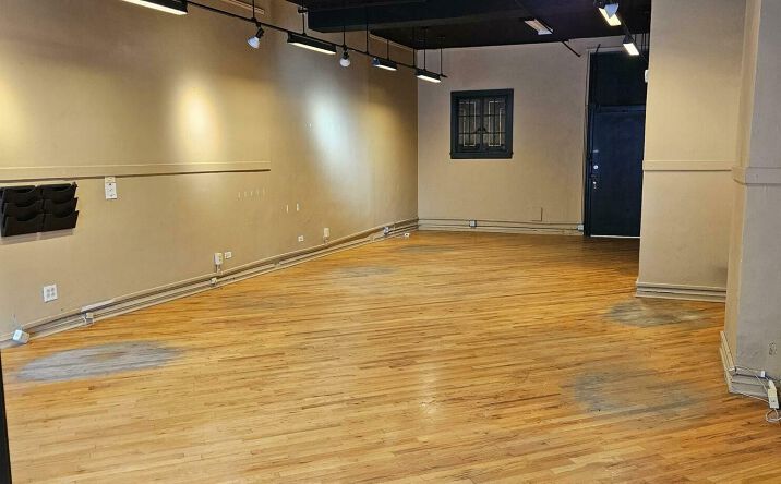 Pictures of Retail property located at 619 Grove Street, Evanston, IL 60202 for lease - image #1