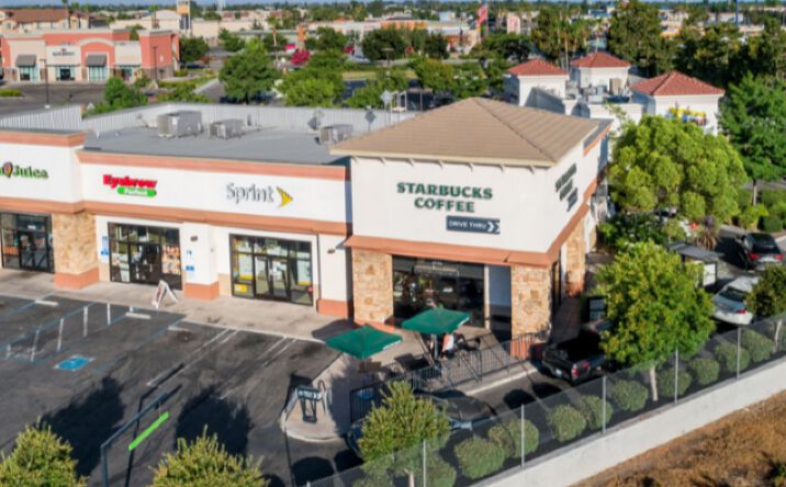 Pictures of Retail property located at 1447 Hulsey Way, Manteca, CA 95336 for lease - image #1