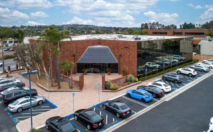 Pictures of Office property located at 2023 W Vista Way, Vista, CA 92083 for lease - image #1