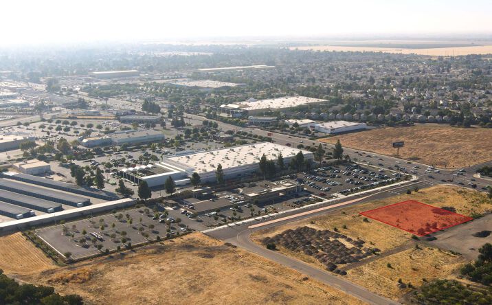 Pictures of Retail property located at 4100 E Hammer Ln, Stockton, CA 95212 for lease - image #1