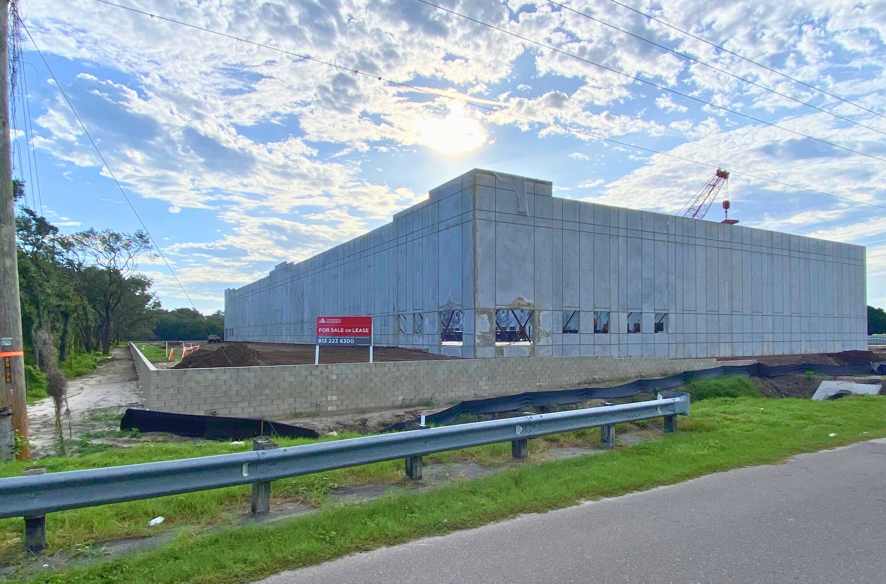 1211 Old Hopewell Rd, Tampa, FL 33619