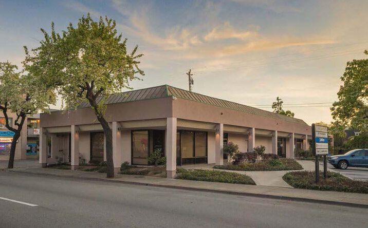 Pictures of Office property located at 1048 El Camino Real, Redwood City, CA 94063 for lease - image #1