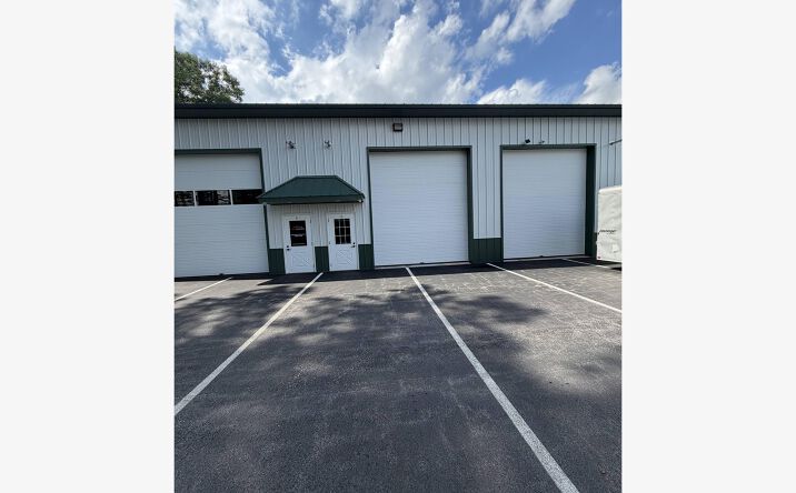 Pictures of Industrial property located at 15 KING ST, AUBURN, NH 03032 for lease - image #1