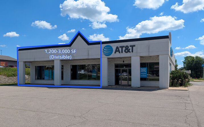 Pictures of Retail property located at 1020 North Lexington-Springmill Road, Ontario, OH 44906 for lease - image #1