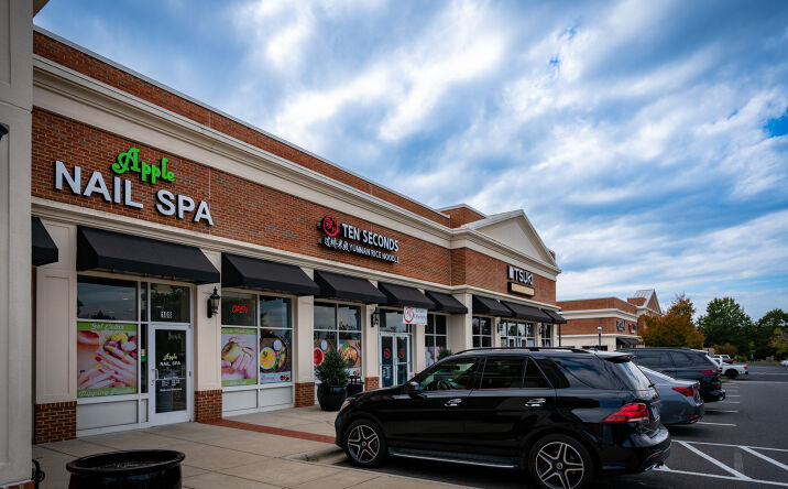 Pictures of Retail property located at 3429 Toringdon Way, Charlotte, NC 28277 for lease - image #1
