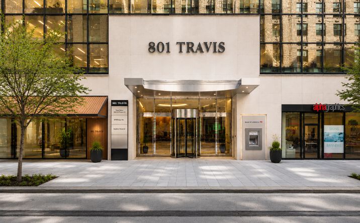 Pictures of Retail property located at 801 Travis Street, Houston, TX 77002 for lease - image #1