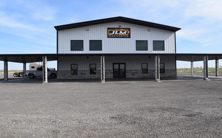 Pictures of Retail, Industrial property located at 6306 West County Road 122, Midland, TX 79706 for lease - image #1