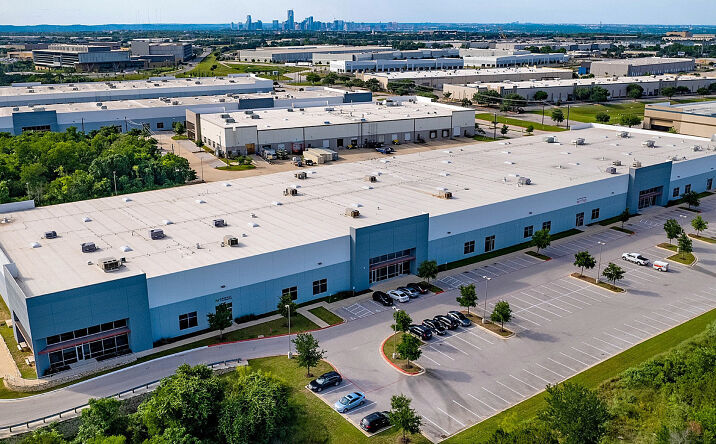 Pictures of Office, Industrial property located at 6231 E Stassney Ln, Austin, TX 78744 for lease - image #1