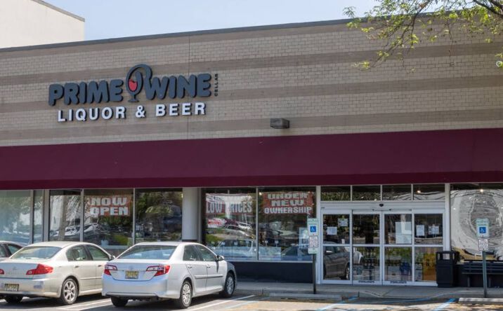 Pictures of Retail property located at 396 Route 17 North, Paramus, NJ 07604 for lease - image #1