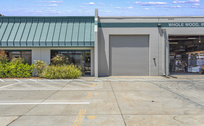 Pictures of Office, Industrial property located at 1100 INDUSTRIAL RD SANRLOS, SAN CARLOS, CA 94070 for lease - image #1