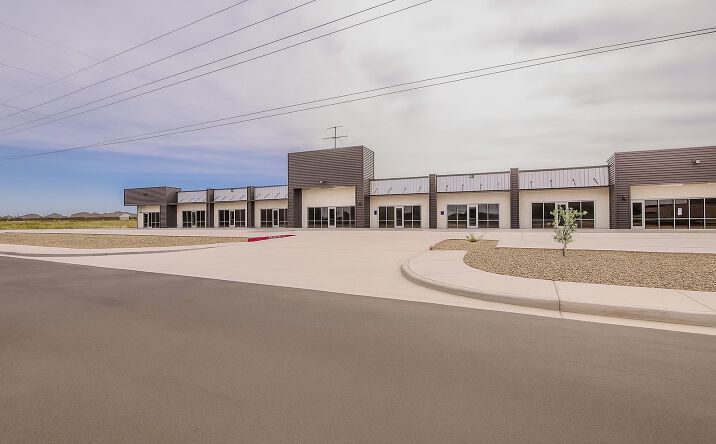 Pictures of Restaurant, Special Purpose, Retail property located at 10617 University Avenue, Lubbock, TX 79423 for lease - image #1