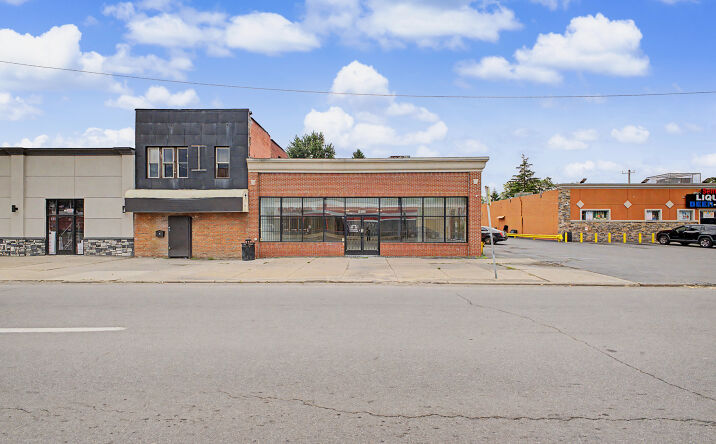 Pictures of Office property located at 19323 West Warren Avenue, Detroit, MI 48228 for lease - image #1