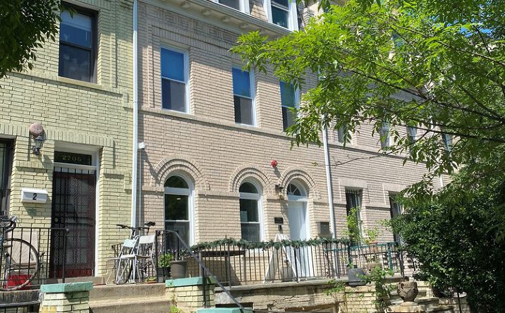Pictures of Office property located at 2708 Ontario Road NW, Washington, DC 20009 for lease - image #1